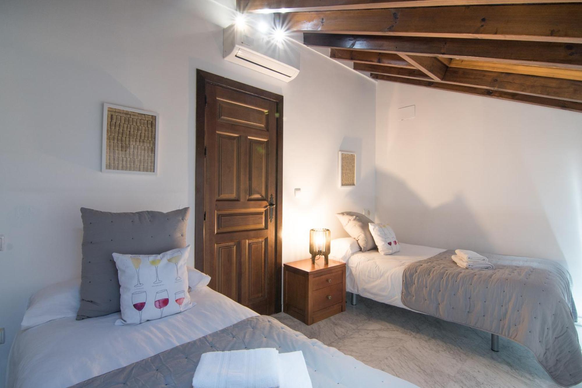 Tuguest Atico Gracia Apartman Granada Kültér fotó